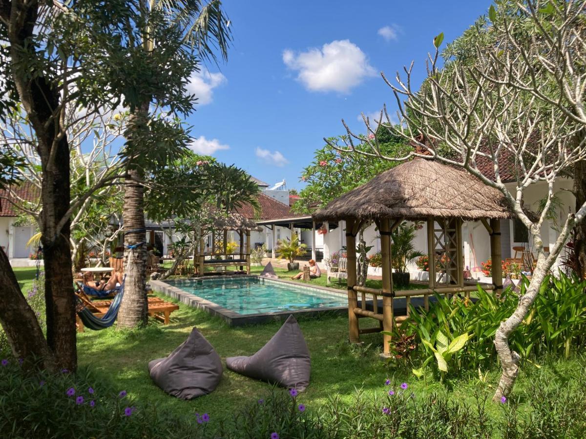 Rebels Point Hotel Jimbaran  Exterior photo