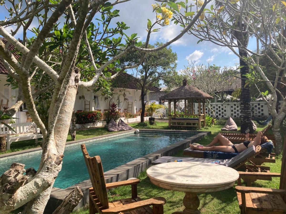 Rebels Point Hotel Jimbaran  Exterior photo