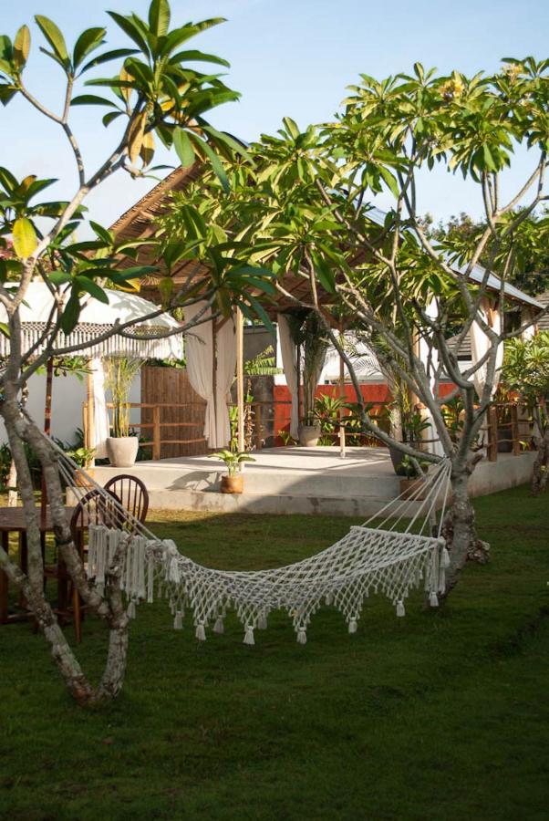Rebels Point Hotel Jimbaran  Exterior photo